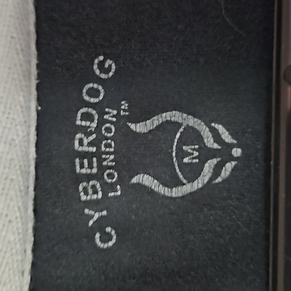 Cyberdog - Picture 2 of 5